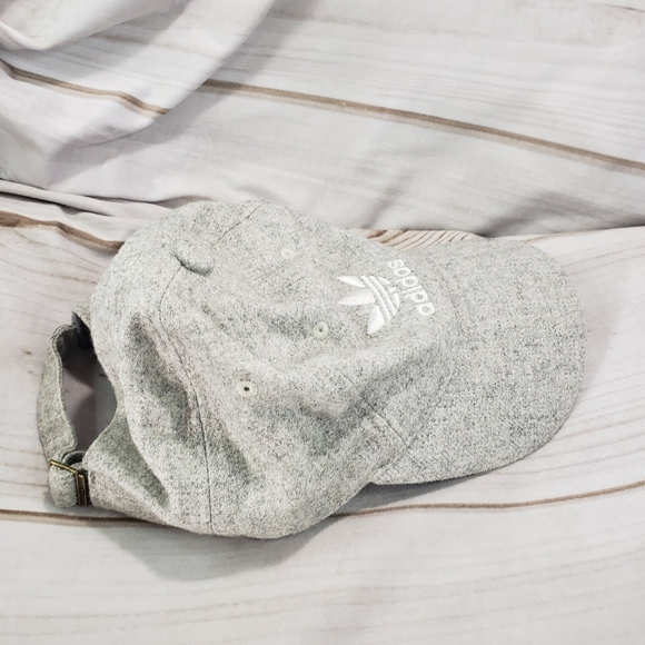 Adidas Relaxed Wool Blend Strapback Hat Gray White Embroidered - Picture 4 of 12